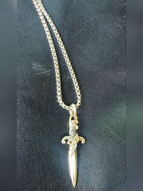 David Yurman Dagger Amulet Necklace 22" X 2.7mm Yurman Box Chain